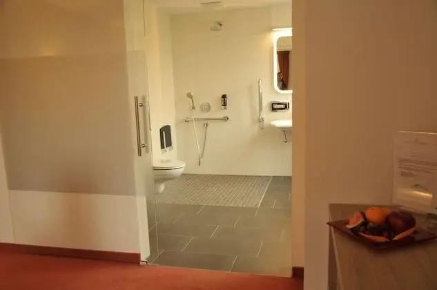 Comfort Tek Büyük Yataklı Oda, Engellilere Uygun