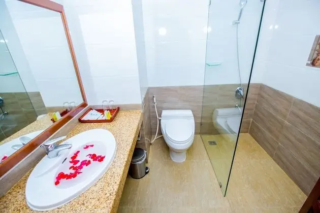 Deluxe İki Ayrı Yataklı Oda, Kısmi Deniz Manzaralı