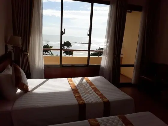 Deluxe Tek Büyük Yataklı Oda, Kısmi Deniz Manzaralı