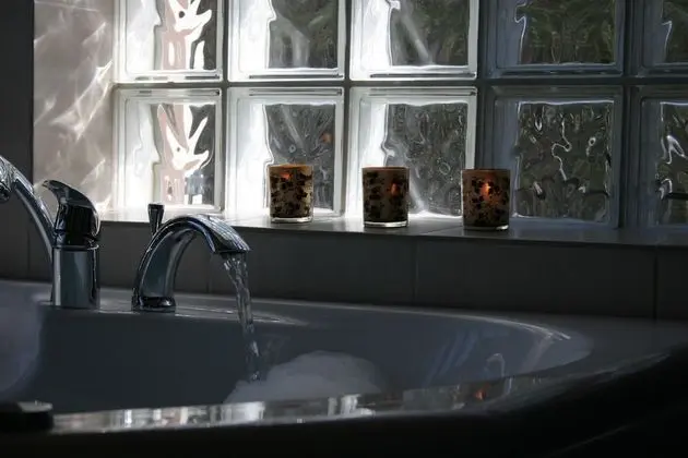 Luxury Apart Daire, 2 Yatak Odası, Sauna (Bed Linens Available for Extra Cost)