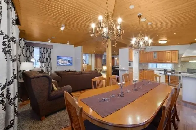 Luxury Villa, 4 Yatak Odası, Sauna (Bed Linens Available for Extra Cost)