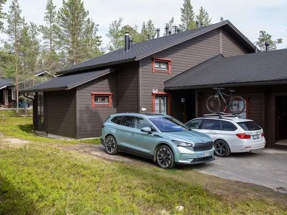 Ev