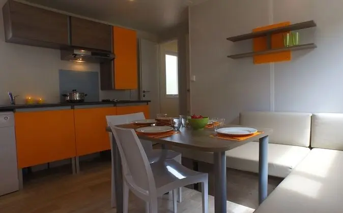 Karavan, 2 Yatak Odası (5 Pers)