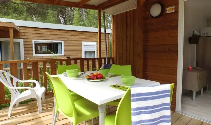 Karavan, 2 Yatak Odası (5 Pers)