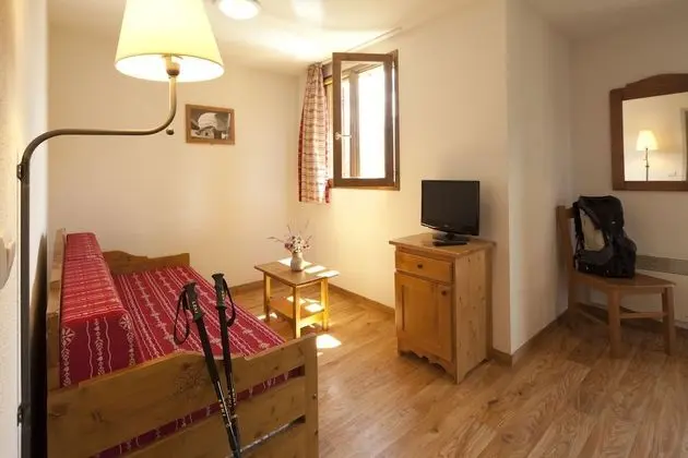 Appartement 1 pièce 4 personnes 1 bébé