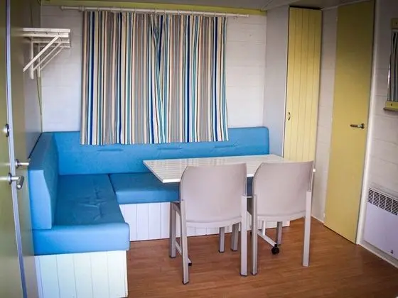 Mobil-home 3 Pièces 5 Personnes 1 bébé HANDICAP