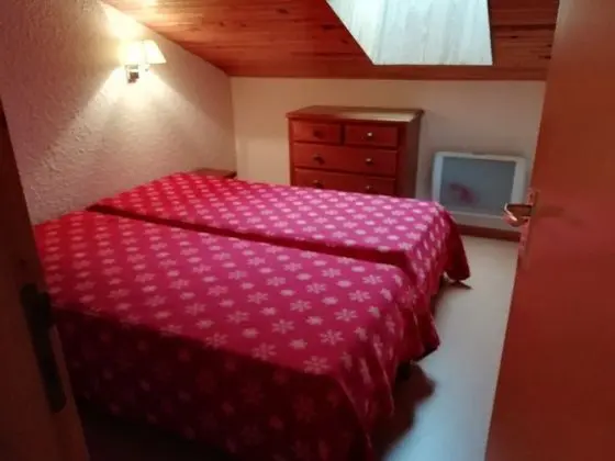 Apart Daire, 2 Yatak Odası, Balkon (6 People and 1 baby)