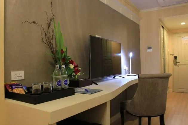 Deluxe Tek Büyük Yataklı Oda