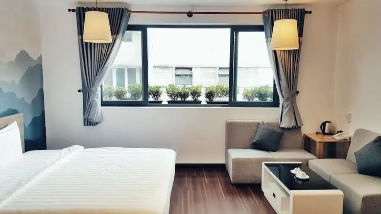 Deluxe Tek Büyük Yataklı Oda