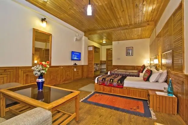 Royal Oda, Sigara İçilmez