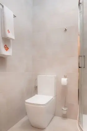 Standard Tek Büyük veya İki Ayrı Yataklı Oda