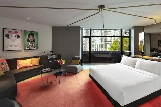Süit, 1 En Büyük (King) Boy Yatak, Köşe (Cool Corner Suite)