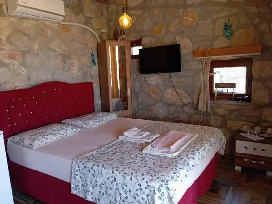 Standart Taş Oda,Bahçe Manzaralı