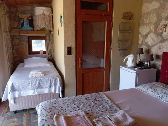 Standart Taş Oda,Bahçe Manzaralı