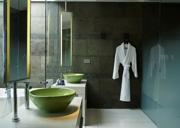 Oda, 2 Büyük (Queen) Boy Yatak, Sigara İçilmez, Balkon (Wonderful Garden Escape)