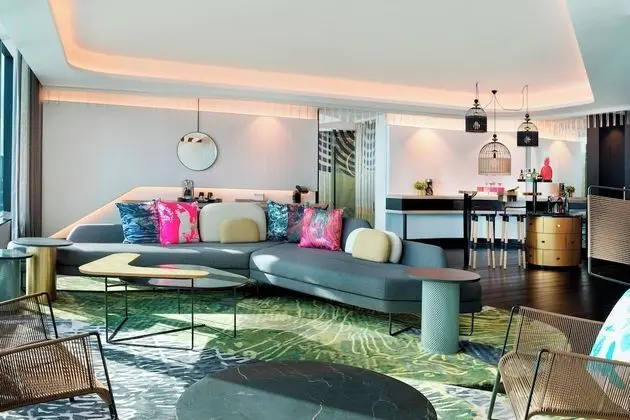 Süit, 1 Yatak Odası, Nehir Manzaralı (Wow Suite, 1 Bedroom, High Floor)