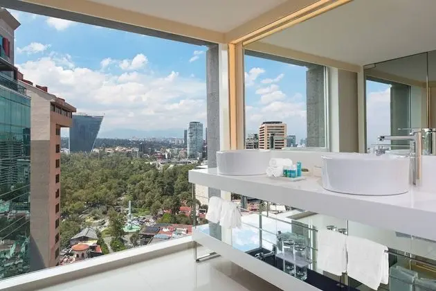 Oda, 1 En Büyük (King) Boy Yatak, Şehir Manzaralı