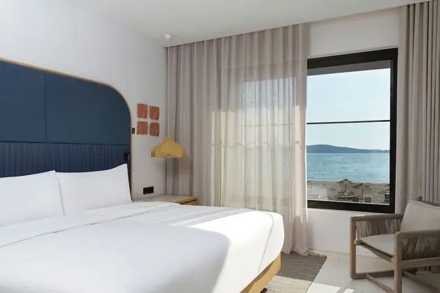 WOW Bayfront Rooftop Infinity 1-bedroom Suite