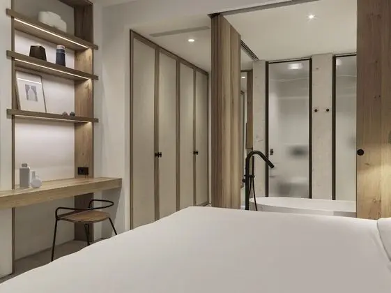 WOW Beachfront Infinity 1-bed Suite
