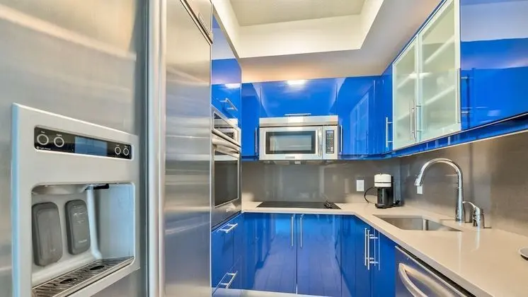 Condo - 601