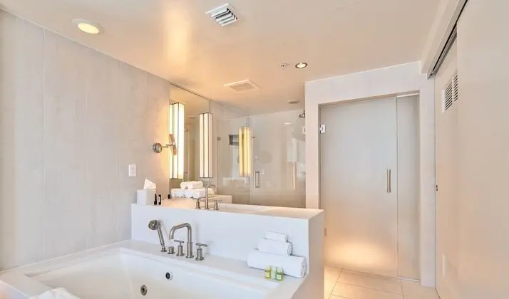 Condo - 601