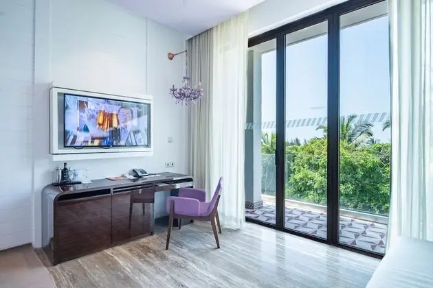 Oda, 1 En Büyük (King) Boy Yatak, Sigara İçilmez, Balkon (Wonderful)