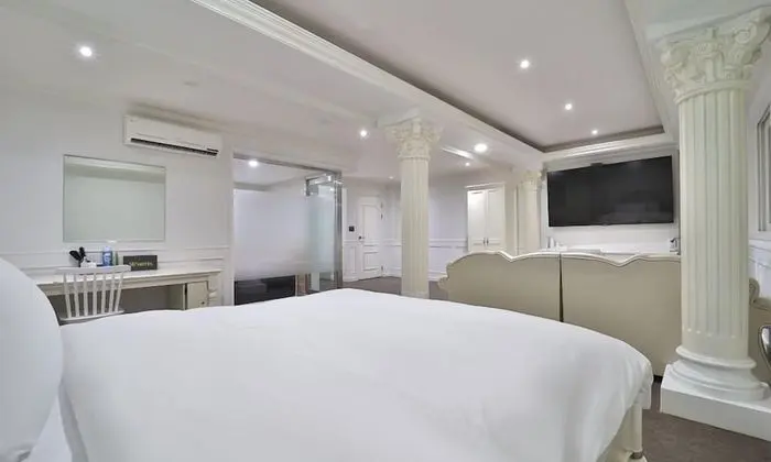 Superior Tek Büyük Yataklı Oda