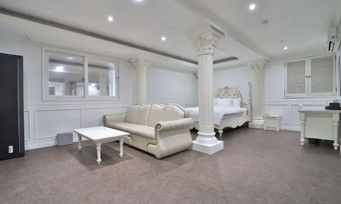 Superior Tek Büyük Yataklı Oda