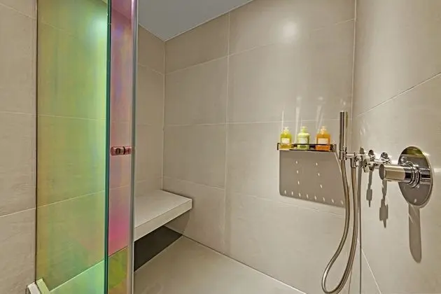 Cool Corner Room, 1 En Büyük (King) Boy Yatak, Balkon, Deniz Manzaralı
