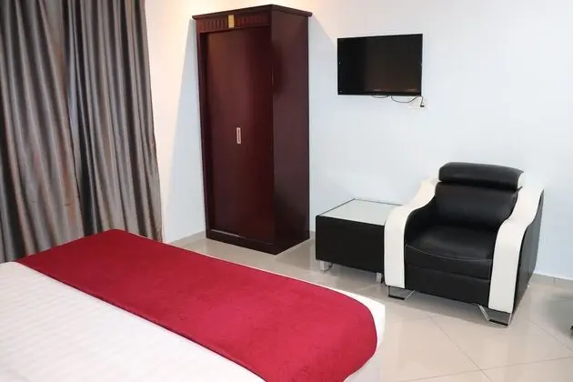 Deluxe King Room
