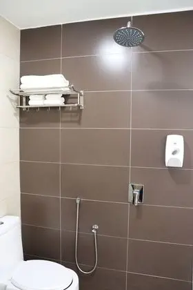 Family Üç Kişilik Oda, Birden Çok Yatak, Penceresiz