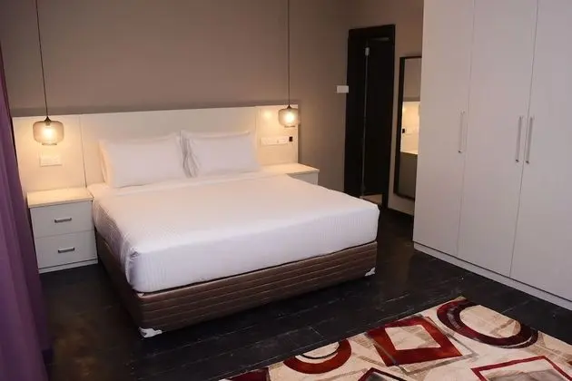 Deluxe Tek Büyük Yataklı Oda, Bahçe Manzaralı