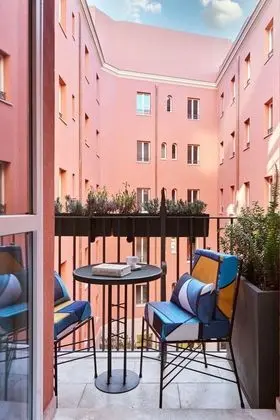Oda, 1 En Büyük (King) Boy Yatak, Balkon, Bahçe Manzaralı
