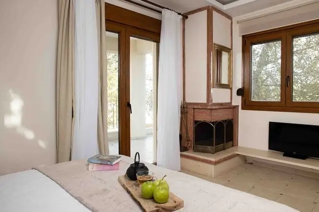 Beach Villa with 4 Bedrooms