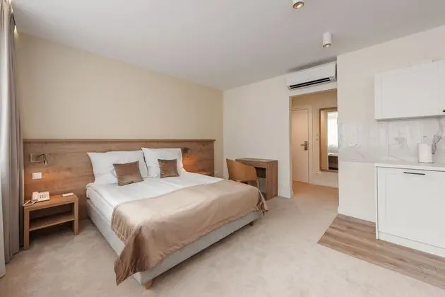 Comfort Tek Büyük Yataklı Oda