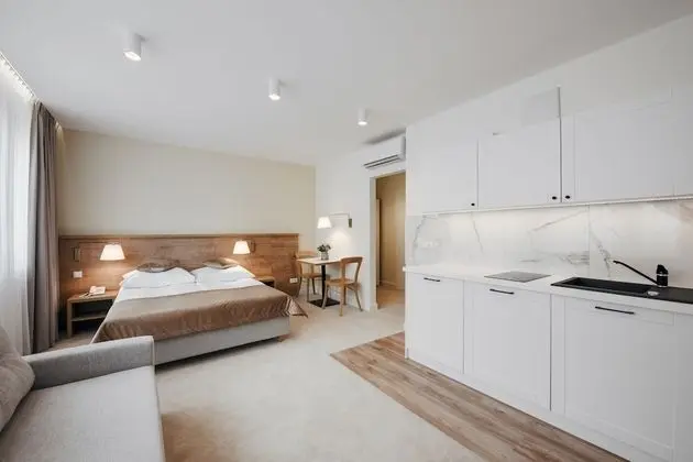 Comfort Tek Büyük Yataklı Oda