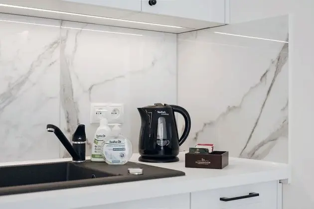 Comfort Tek Büyük Yataklı Oda