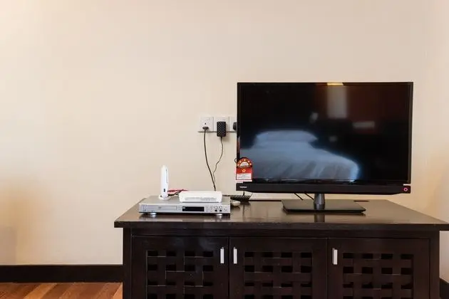 Deluxe View Studio