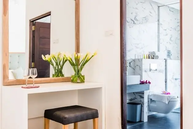 Deluxe Oda, 1 En Büyük (King) Boy Yatak