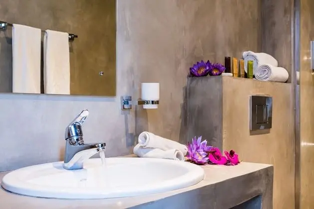 Standard Tek Büyük Yataklı Oda, Ortak Banyo