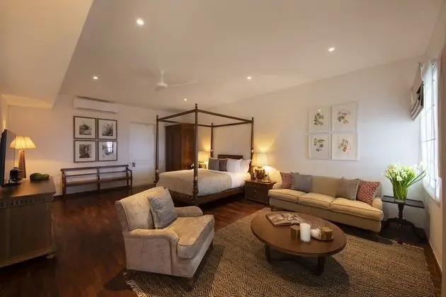 Deluxe Oda, 1 En Büyük (King) Boy Yatak