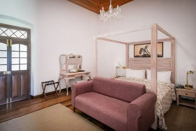 Deluxe Tek Büyük Yataklı Oda, 1 Çift Kişilik Yatak, Bahçe Manzaralı