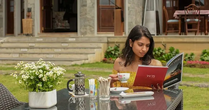 Deluxe Tek Büyük Yataklı Oda, 1 Çift Kişilik Yatak, Bahçe Manzaralı
