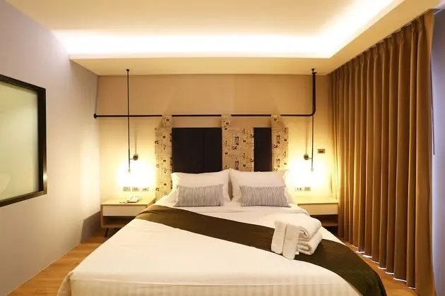 Deluxe Tek Büyük Yataklı Oda