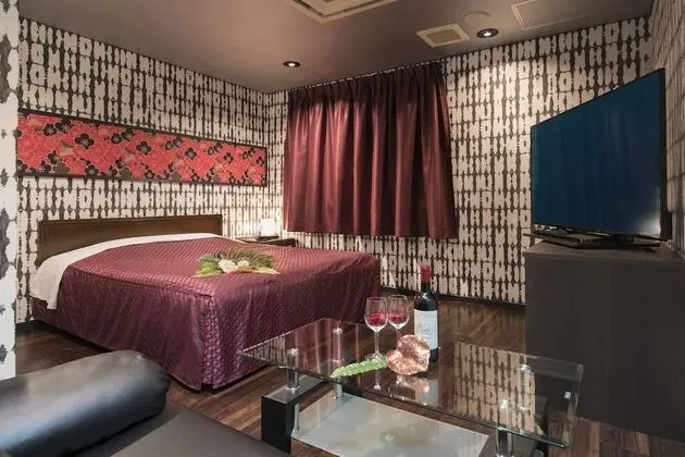 Standard Tek Büyük Yataklı Oda, Sigara İçilebilir (Love Hotel)