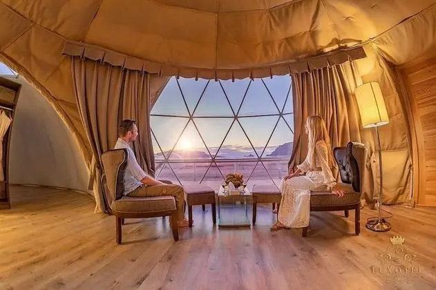 Junior Suite Pod King
