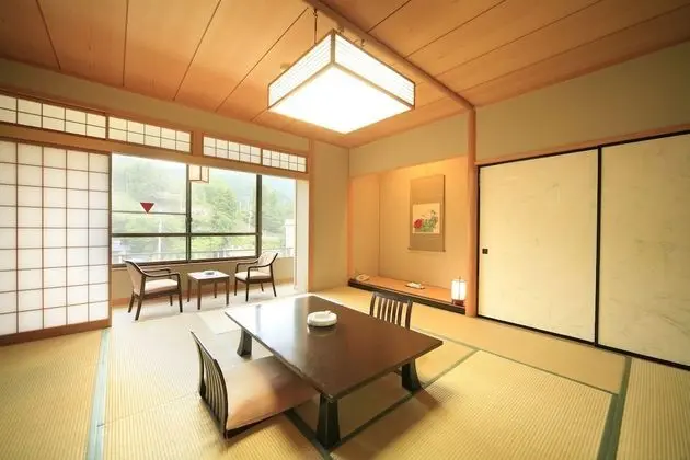 Traditional Oda, Nehir Manzaralı (Japanese Style)