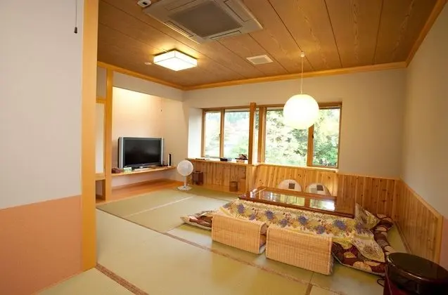 Traditional Oda (Kotatsu, Private Toilet, For 4 Guests)