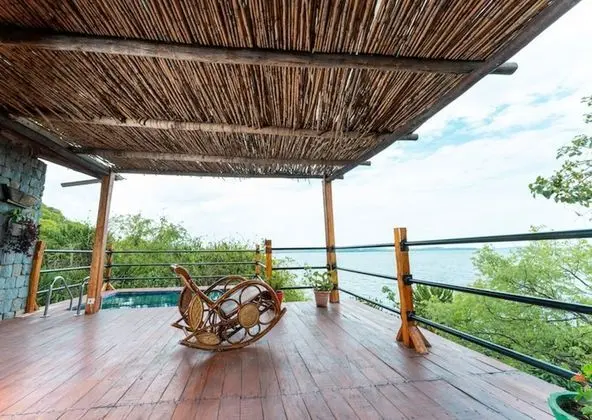 Deluxe Kır Evi, 3 Tek Kişilik Yatak, Kişiye Özel Havuzlu