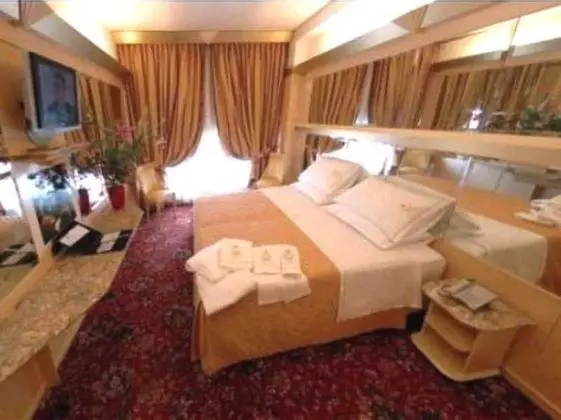 1 Çift ​​kişilik Yatak Standard